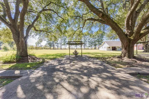 $450,000 | 22260 Talbot Drive, Plaquemine, LA 70764