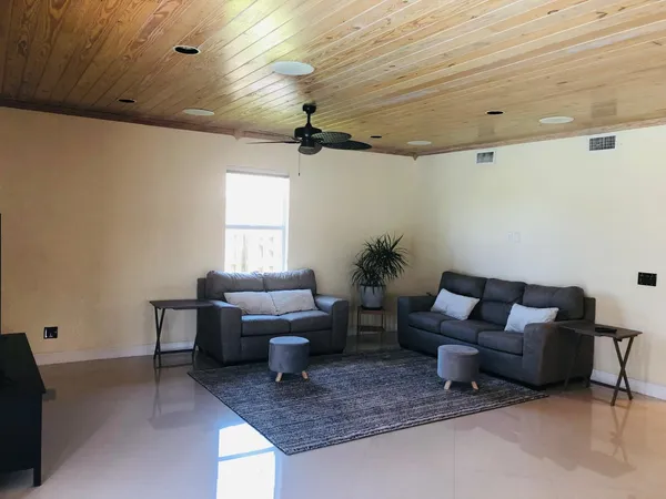 $421,900 | 2112 Southeast East Dunbrooke Circle, Port St. Lucie, FL 34952