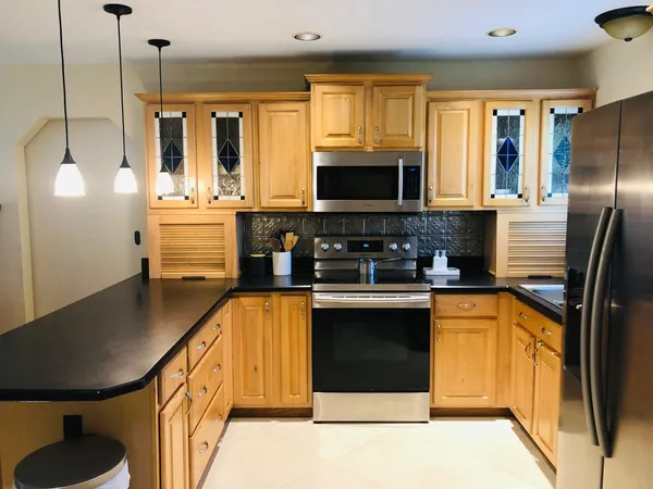 $421,900 | 2112 Southeast East Dunbrooke Circle, Port St. Lucie, FL 34952