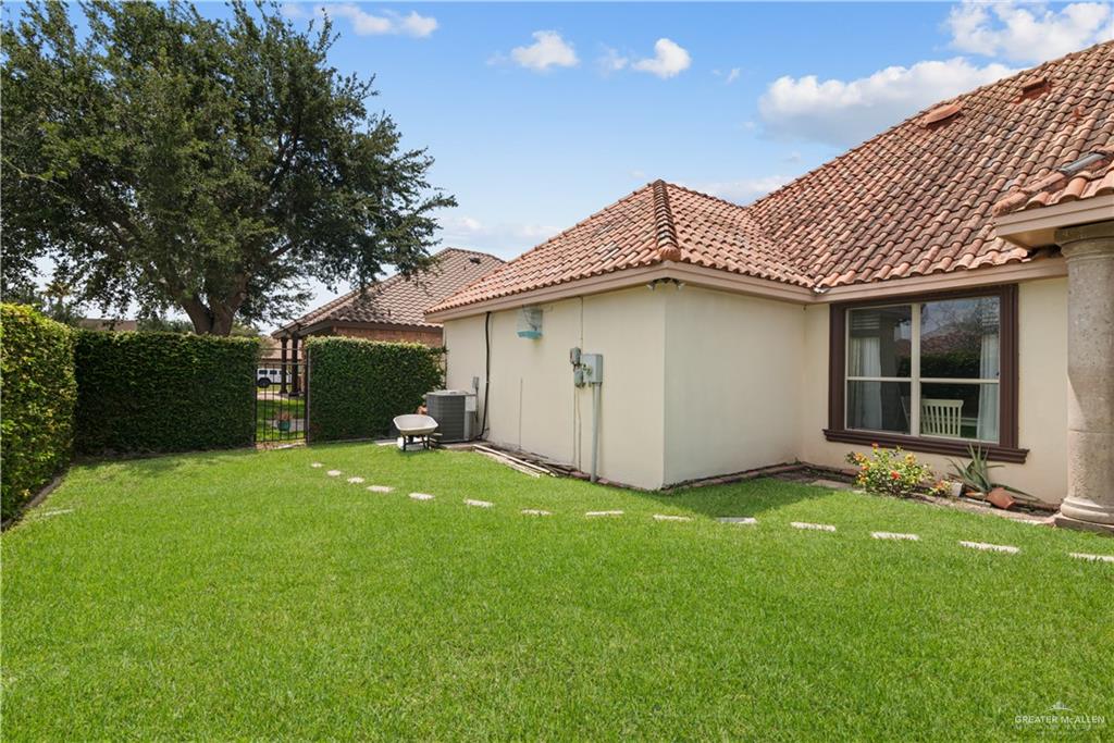 2401 West Rhin Drive Edinburg, TX 78539 - Photo 33 of 34