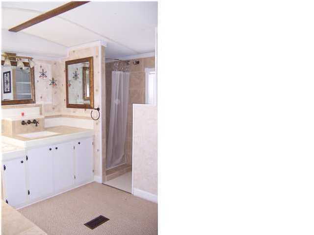 4358 Hassell Road Crestview, FL 32536 - Photo 11 of 24 Gallery Image 11