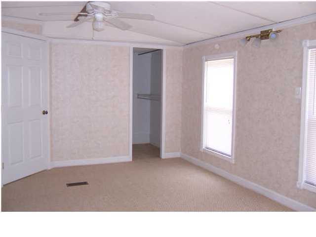 4358 Hassell Road Crestview, FL 32536 - Photo 13 of 24 Gallery Image 13