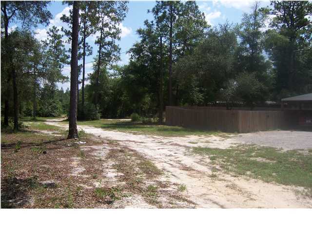 4358 Hassell Road Crestview, FL 32536 - Photo 21 of 24 Gallery Image 21
