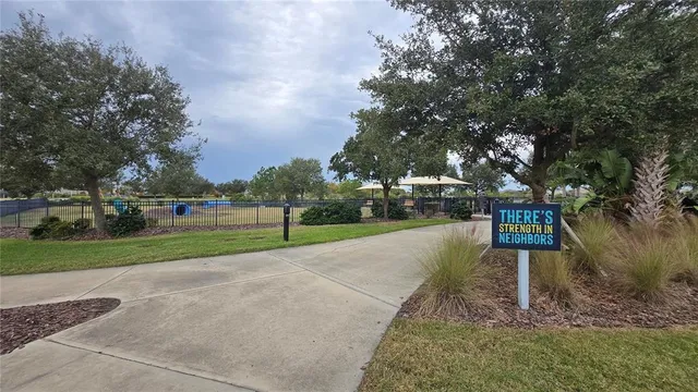 $389,000 | 5424 Summer Sunset Drive, Apollo Beach, FL 33572