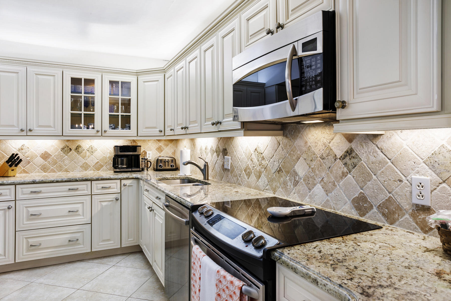 300 Ocean Trail Way, Unit 706 Jupiter, FL 33477 - Photo 4 of 30 300_OT_706_03_MLS