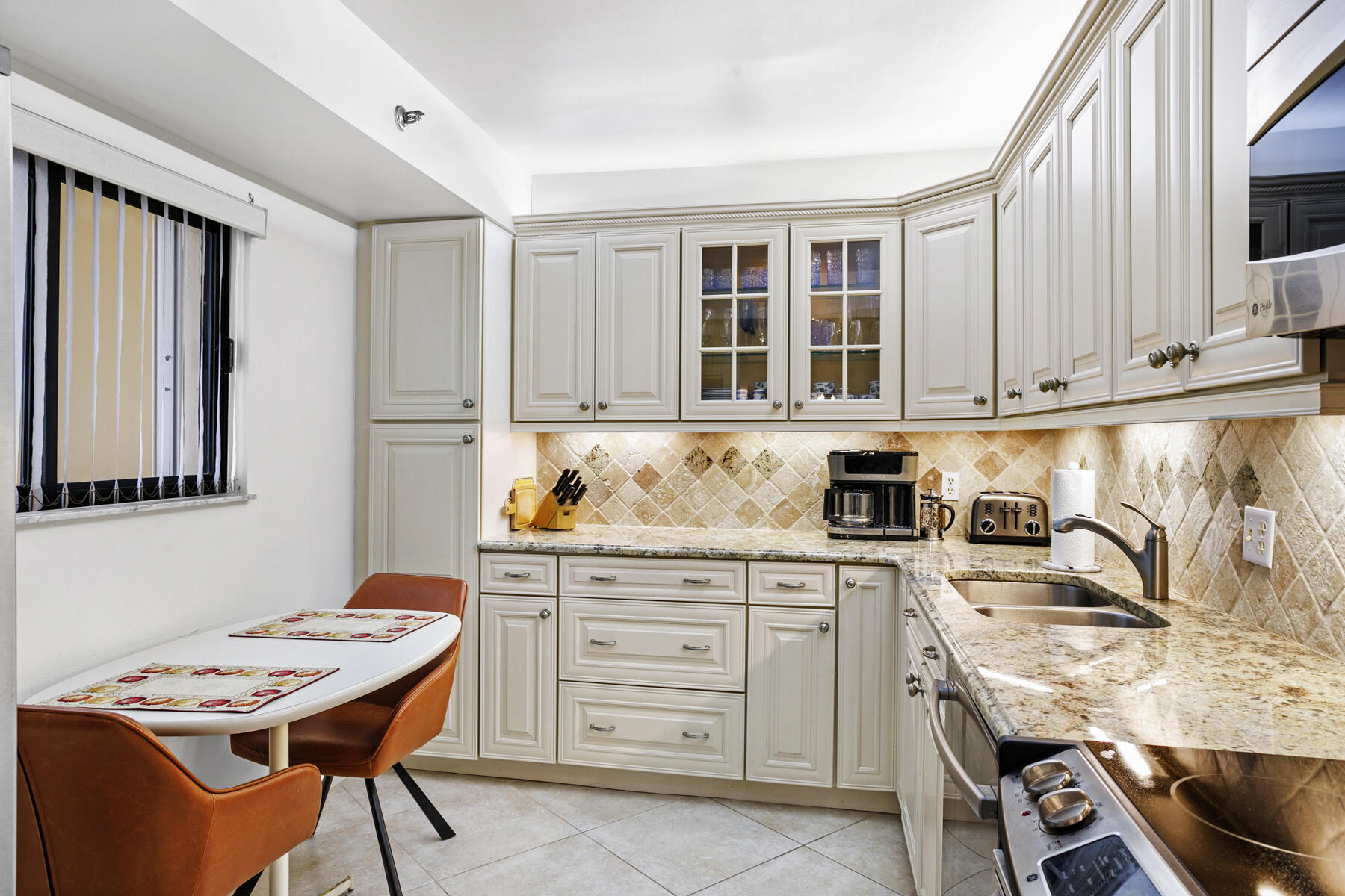 300 Ocean Trail Way, Unit 706 Jupiter, FL 33477 - Photo 5 of 30 300_OT_706_04_MLS