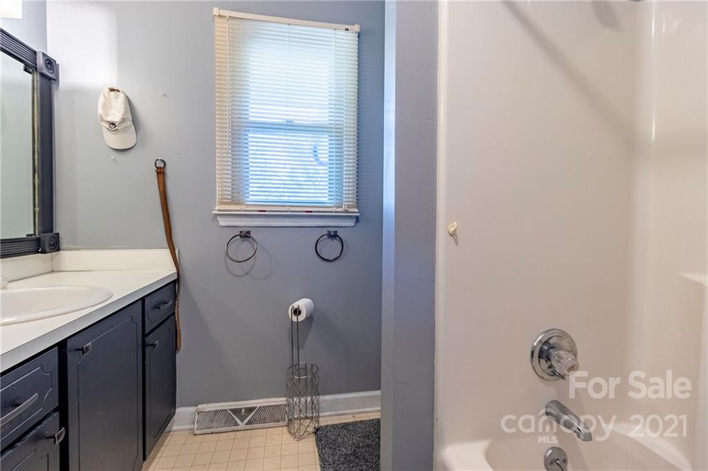3118 Crow Road, Unit 5 Monroe, NC 28112 - Photo 17 of 26 Gallery Image 17