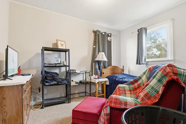 $233,000 | 3013 Emily Lane, McHenry, IL 60051