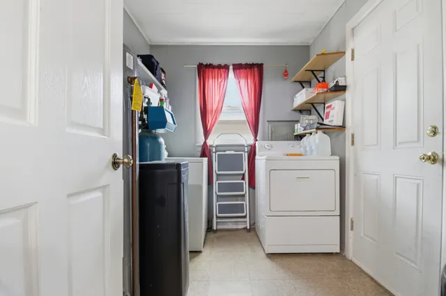 $233,000 | 3013 Emily Lane, McHenry, IL 60051