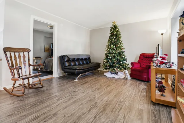 $233,000 | 3013 Emily Lane, McHenry, IL 60051