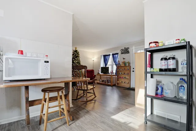 $233,000 | 3013 Emily Lane, McHenry, IL 60051