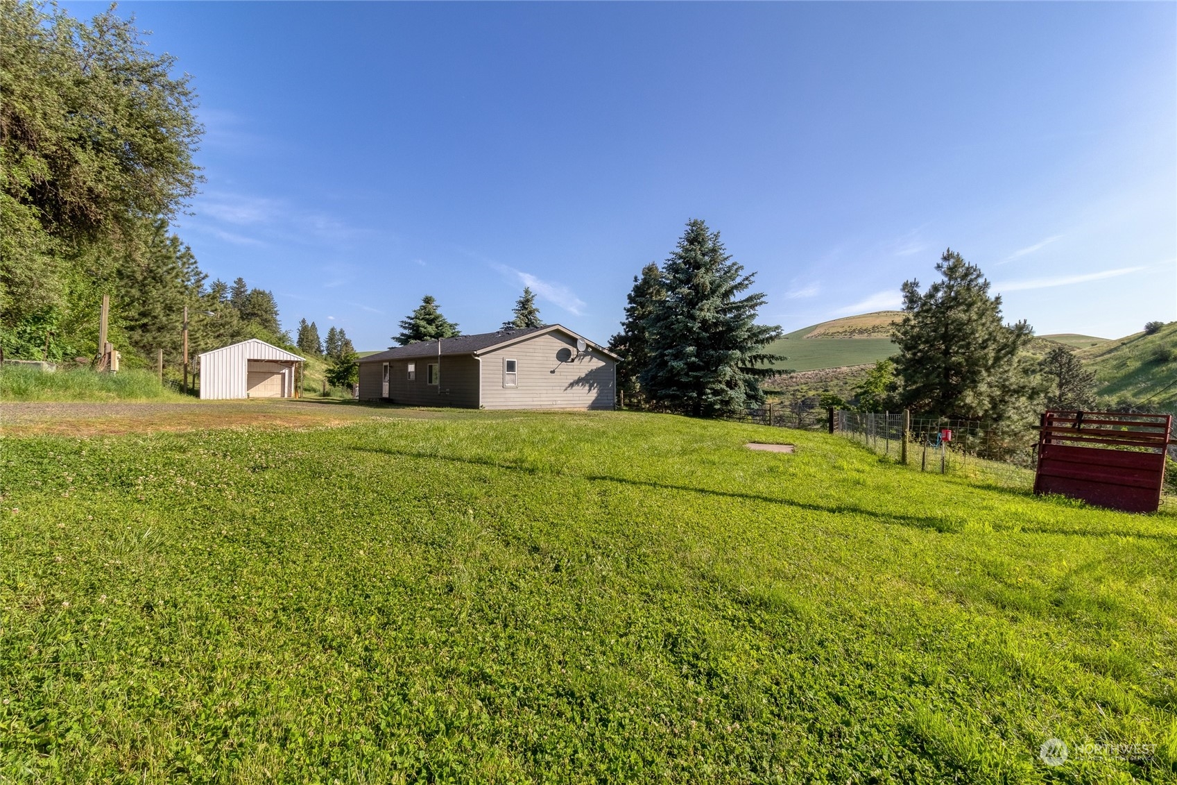 266 Tracy Road Waitsburg, WA 99361 - Photo 1 of 27 Gallery Image 1