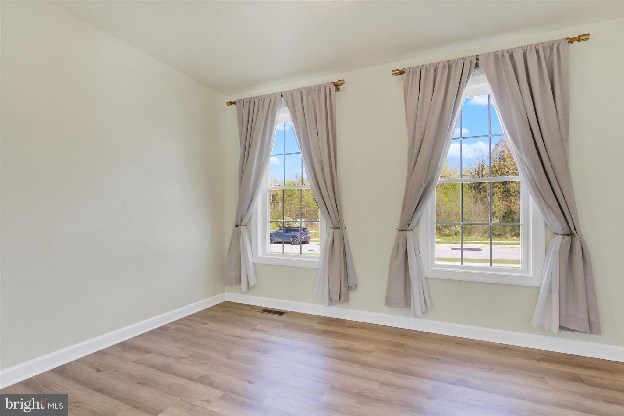 100 Lobell Road Abbottstown, PA 17301 - Photo 15 of 28 Gallery Image 15