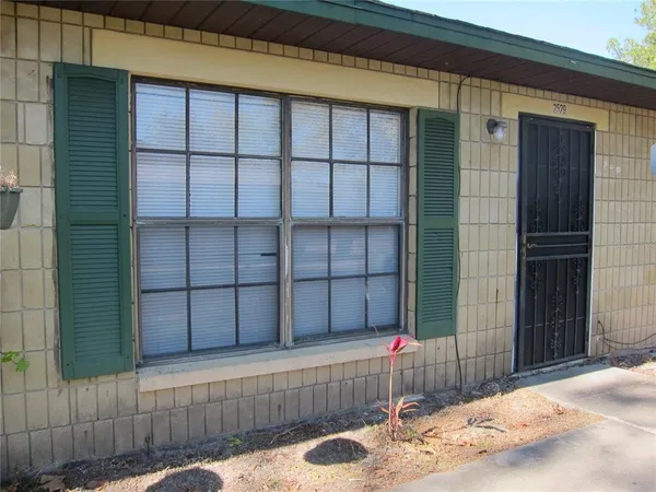 $975 | 2529 Northwest 62nd Place, Gainesville, FL 32653