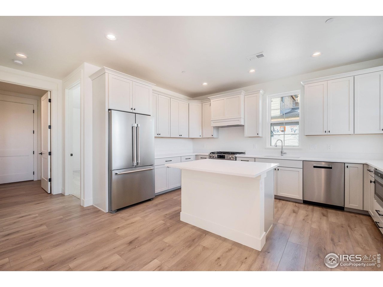 3045 East Trilby Road, Unit 6 Fort Collins, CO 80528 - Photo 3 of 20 Gallery Image 3
