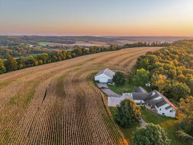 $1,400,000 | 29000 Monarch Avenue, Kendall, WI 54638