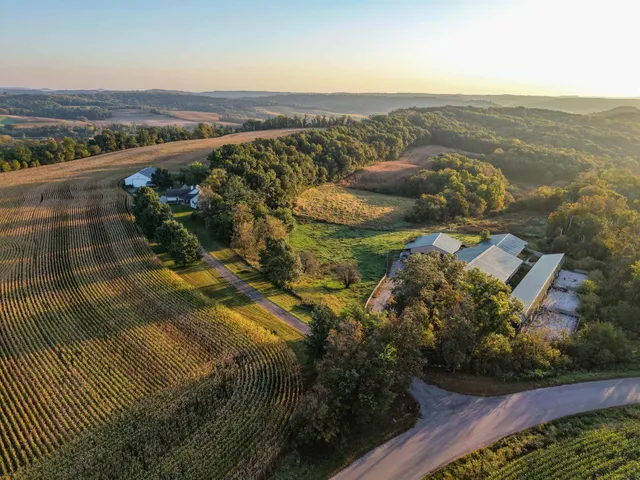 $1,400,000 | 29000 Monarch Avenue, Kendall, WI 54638