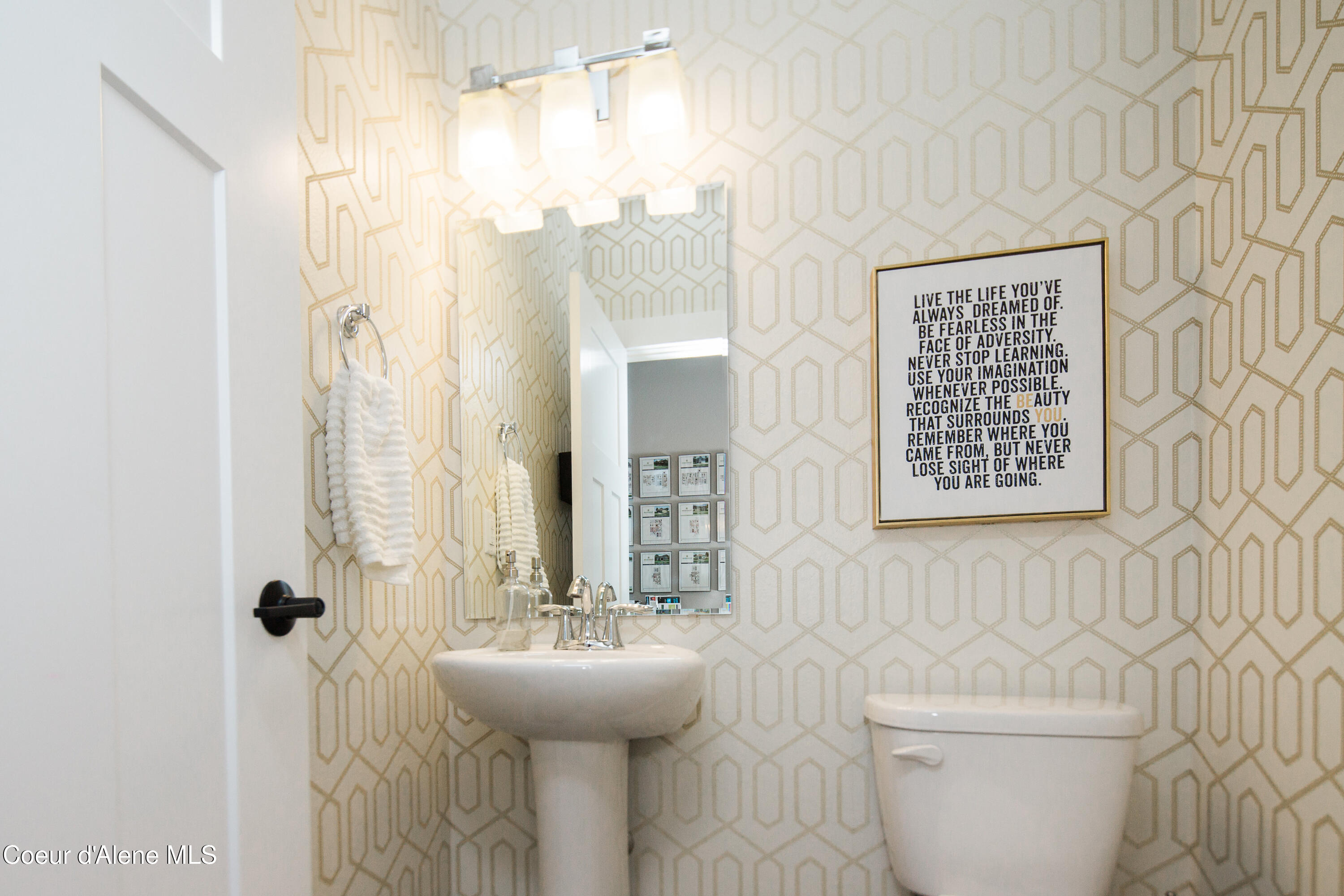 3346 North Segar Loop Post Falls, ID 83854 - Photo 11 of 32 (11) stock half bath