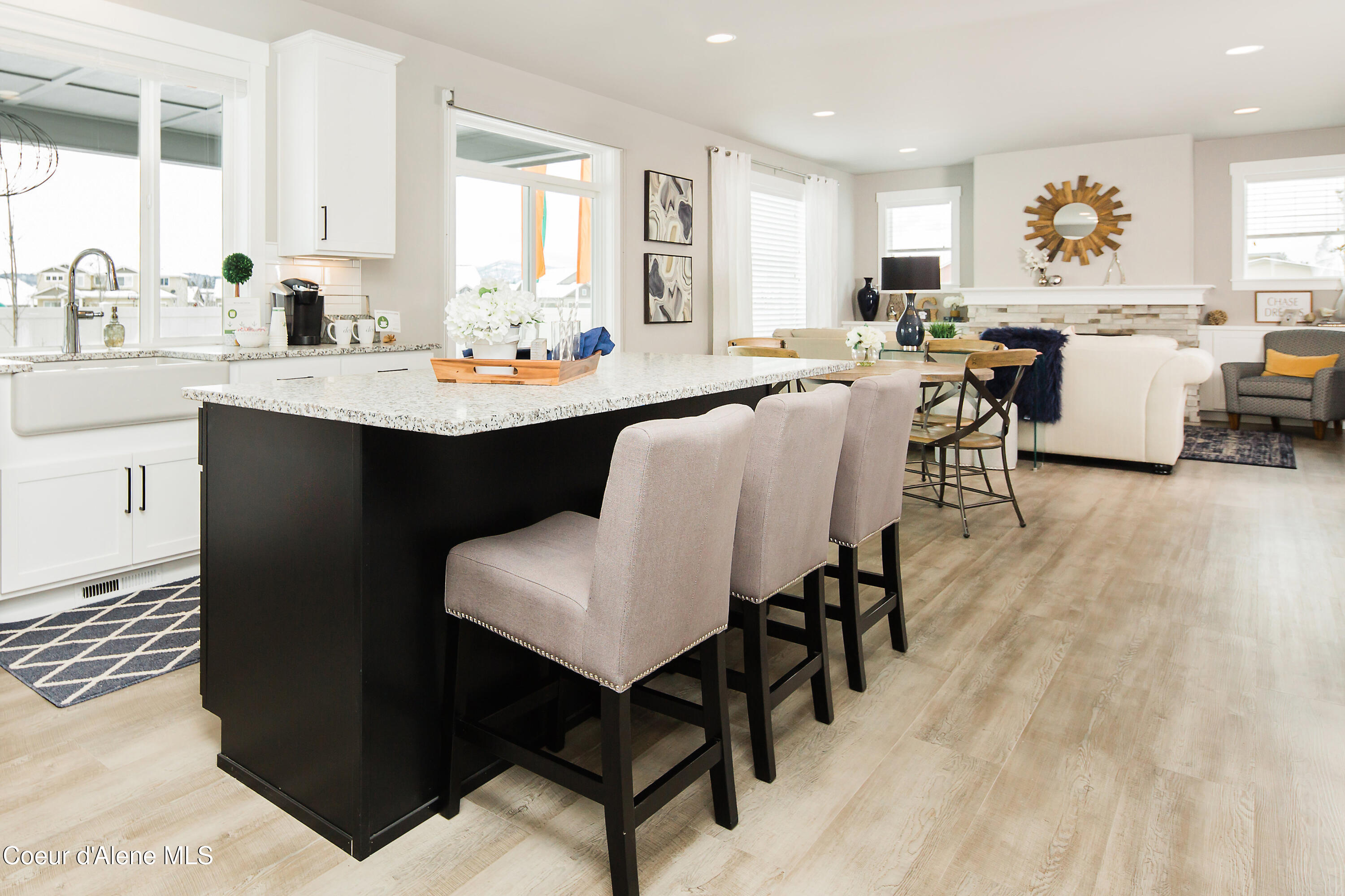 3346 North Segar Loop Post Falls, ID 83854 - Photo 4 of 32 (4) stock kitchen
