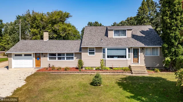 $310,000 | 5569 Highway 14, Rochester, MN 55904