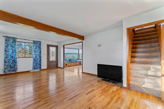 $310,000 | 5569 Highway 14, Rochester, MN 55904