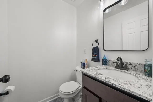 $370,000 | 2233 Picnic Woods Drive, Lawrenceburg, IN 47025