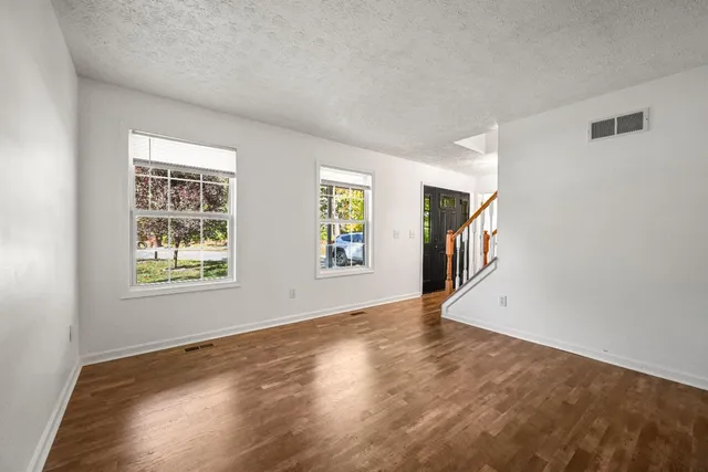 $370,000 | 2233 Picnic Woods Drive, Lawrenceburg, IN 47025