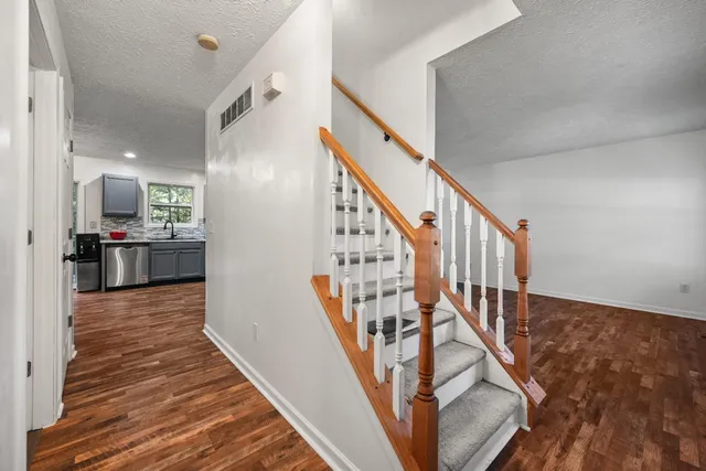 $370,000 | 2233 Picnic Woods Drive, Lawrenceburg, IN 47025