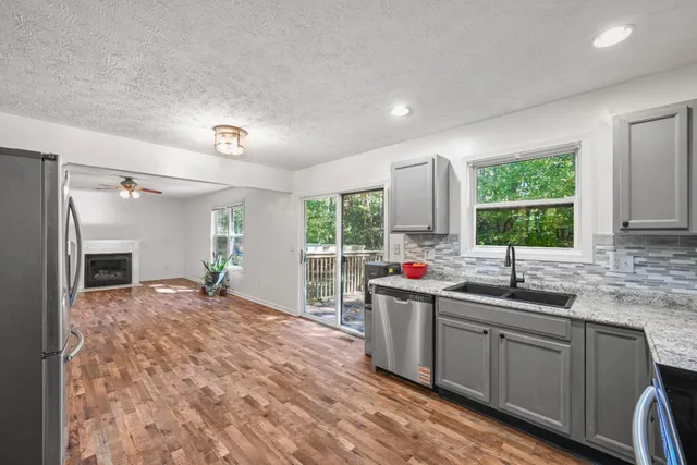 $370,000 | 2233 Picnic Woods Drive, Lawrenceburg, IN 47025