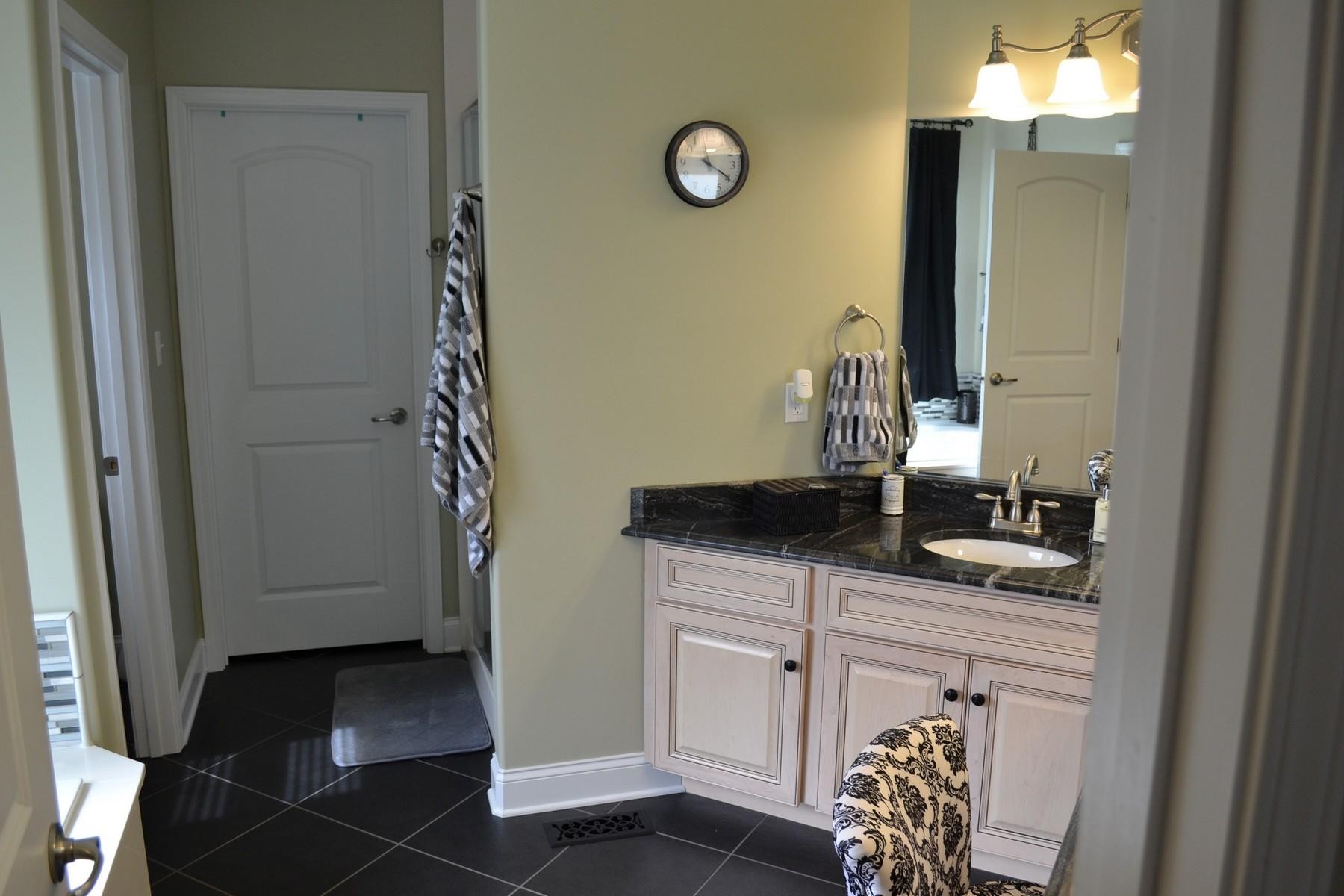 1316 Collier Ridge Lane Powell, TN 37849 - Photo 12 of 16 Gallery Image 12