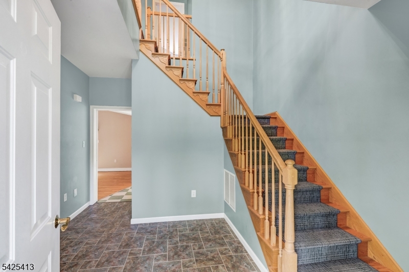 70 Mattison Road Branchville, NJ 07826 - Photo 8 of 50