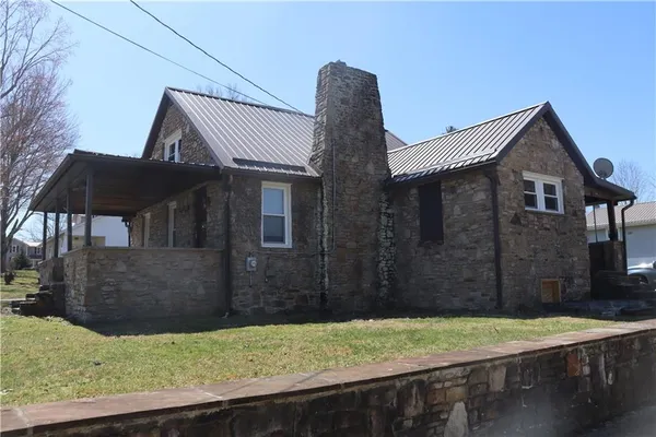 $209,900 | 873 Nature Run Road, Ligonier, PA 15658