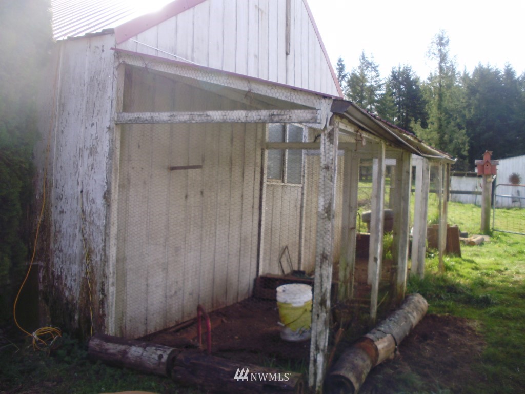 122 Campbell Road Onalaska, WA 98570 - Photo 18 of 24 Gallery Image 18
