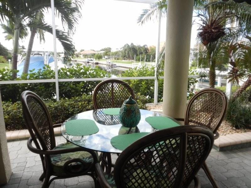 811 West Henry Street Punta Gorda, FL 33950 - Photo 4 of 22