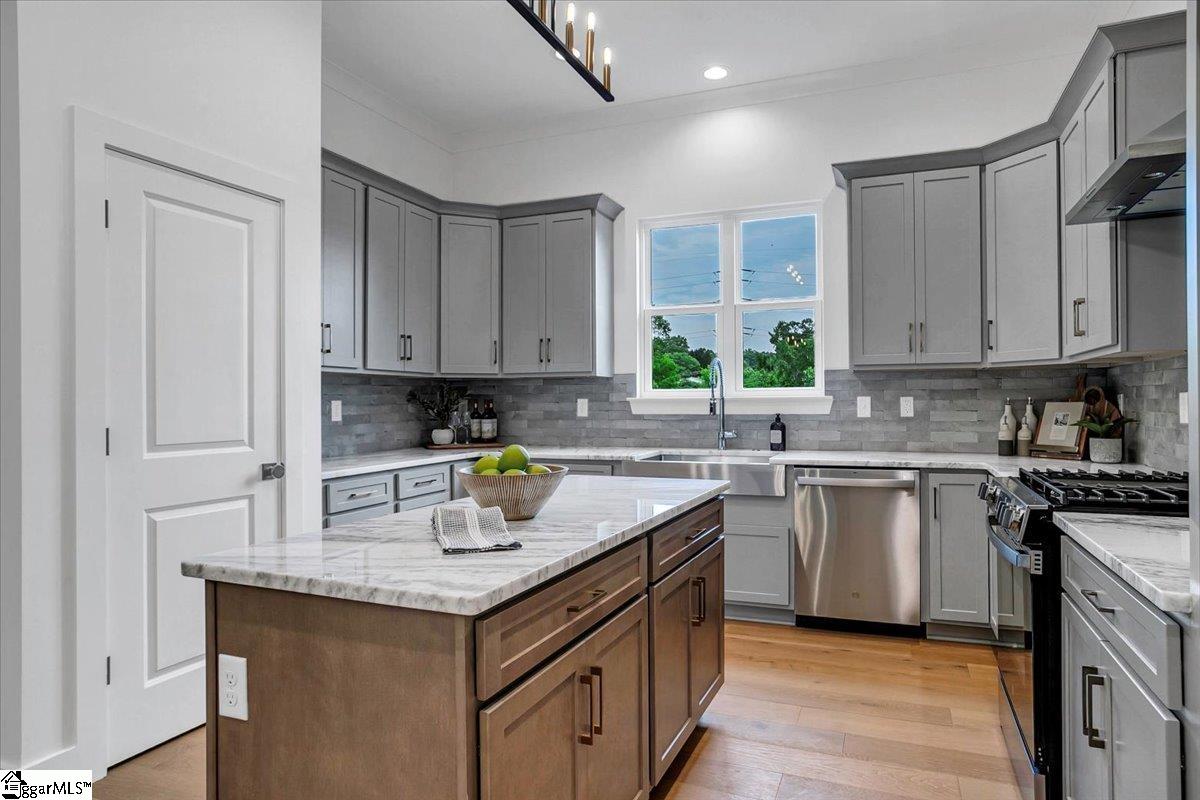 401 Hunts Bridge Road Greenville, SC 29617 - Photo 13 of 36