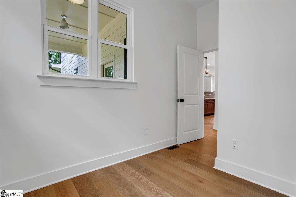 401 Hunts Bridge Road Greenville, SC 29617 - Photo 24 of 36