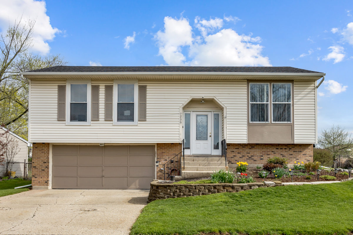 1236 Corley Drive Elgin, IL 60120 - Photo 1 of 1