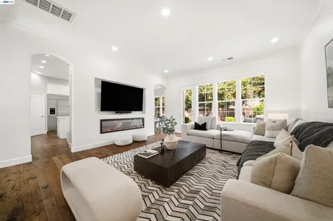 $3,199,000 | 3867 Picard Avenue, Pleasanton, CA 94588