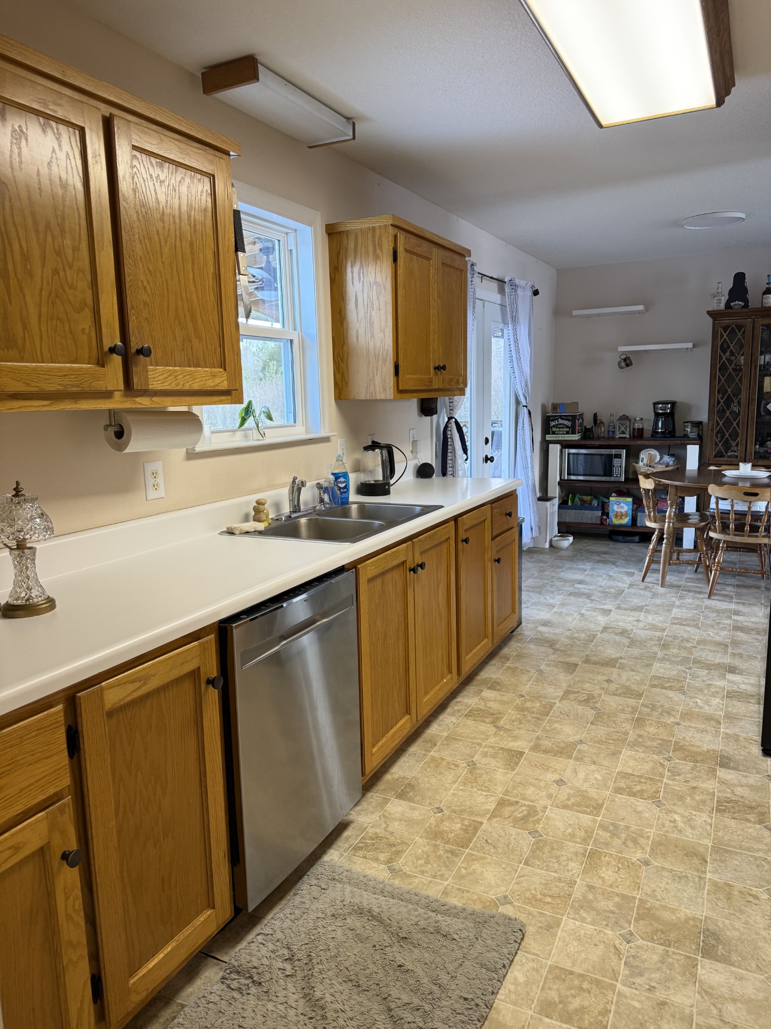 5716 Spring Creek Road Tullahoma, TN 37388 - Photo 4 of 8 a kitchen with lots of counter top space and dining room