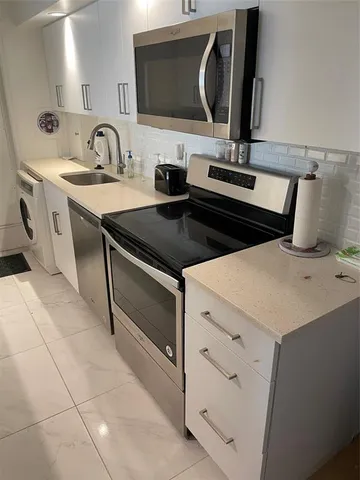 $3,000 | 1470 South Ocean Boulevard, Unit 903, Pompano Beach, FL 33062