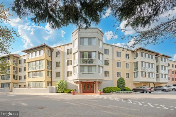$250,000 | 14805 Pennfield Circle, Unit 205, Silver Spring, MD 20906