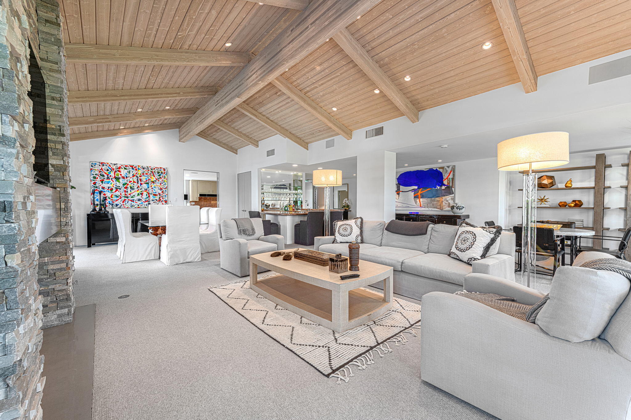 10 Creekside Drive Rancho Mirage, CA 92270 - Photo 13 of 32 a living room with furniture and a flat screen tv