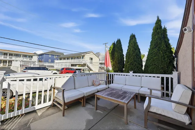 $1,599,000 | 9406 Pacific Avenue, Margate City, NJ 08402