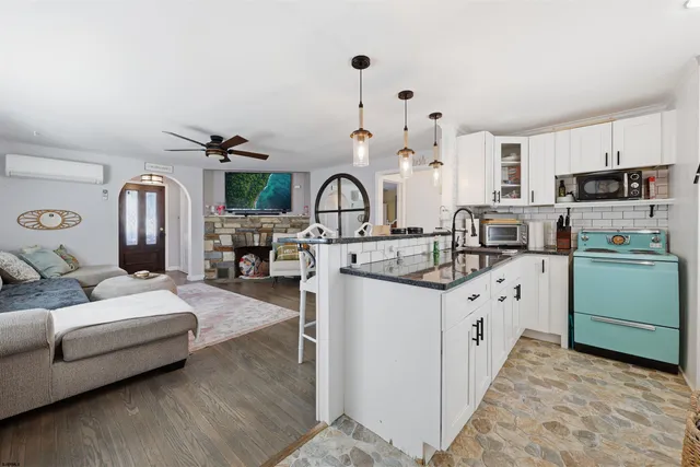 $1,599,000 | 9406 Pacific Avenue, Margate City, NJ 08402