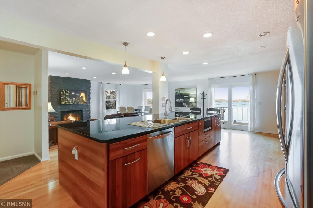 3393 Crystal Bay Road Orono, MN 55391 - Photo 4 of 19