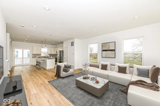 $360,000 | 2416 Winthrop Avenue, Indianapolis, IN 46205