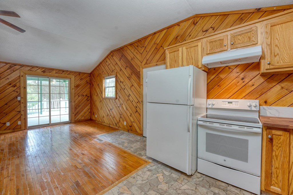 233 Messer Road Warne, NC 28909 - Photo 5 of 47