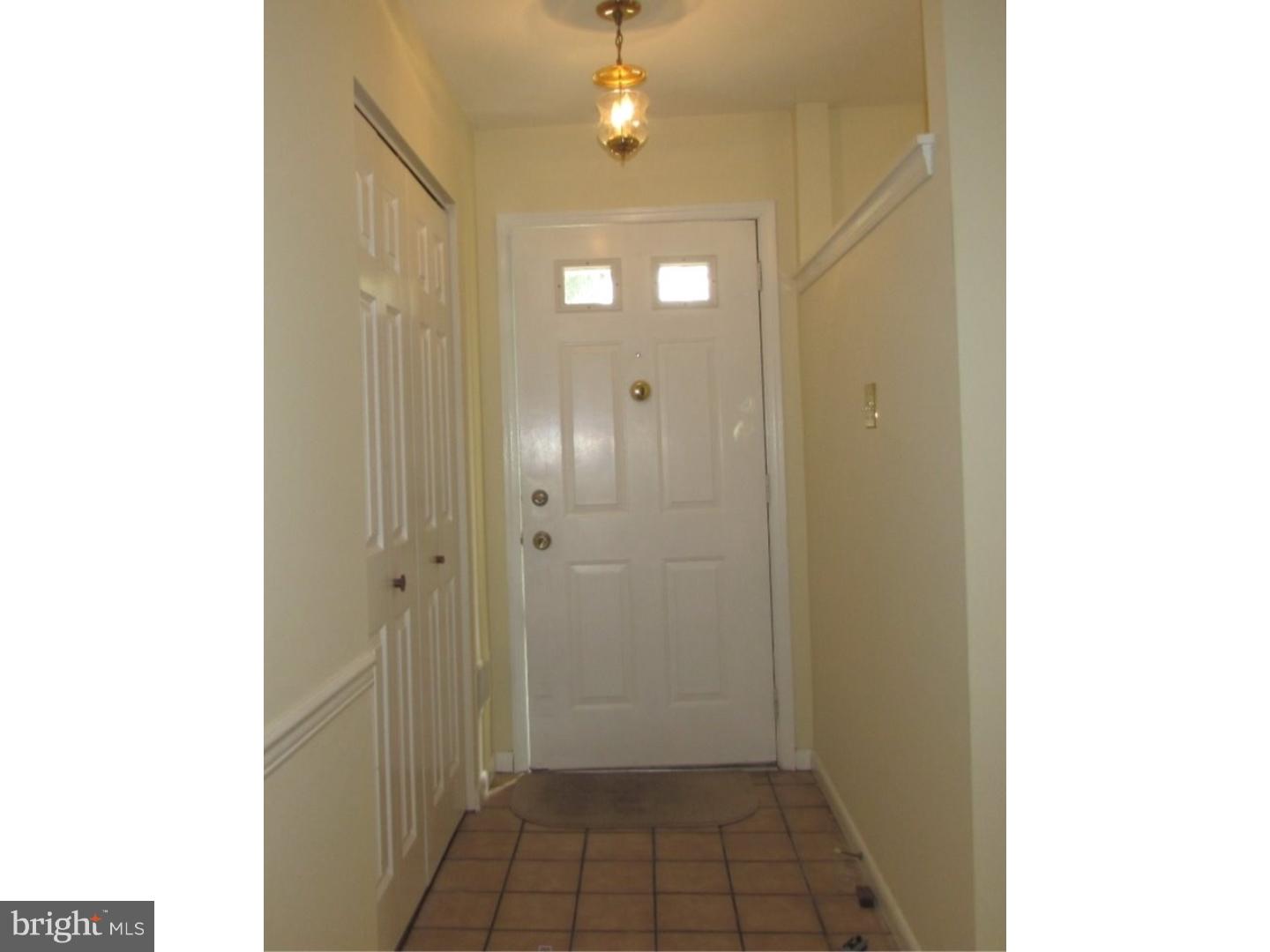 213 Valley Stream Lane Chesterbrook, PA 19087 - Photo 3 of 20 Foyer