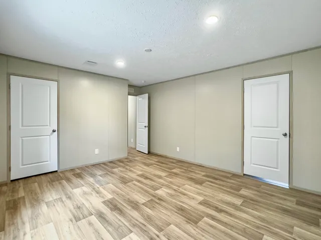 $294,000 | 846 Lawyer Lane, Cross, SC 29436