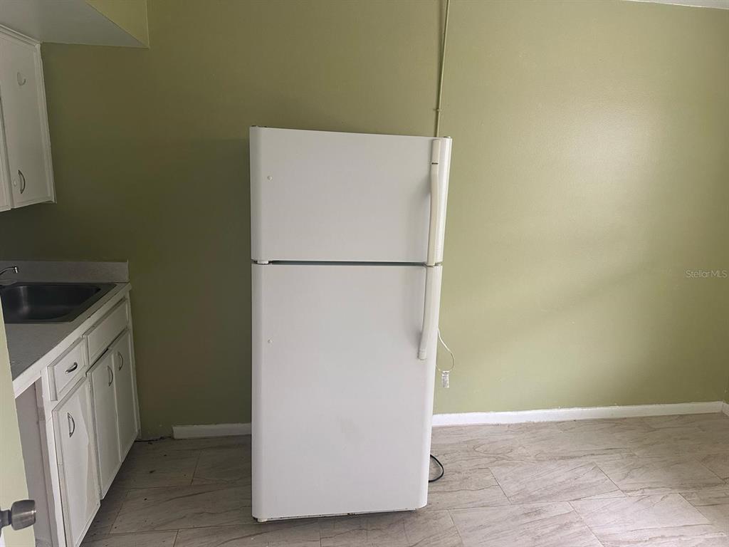 214 North Chestnut Road Lakeland, FL 33815 - Photo 4 of 6